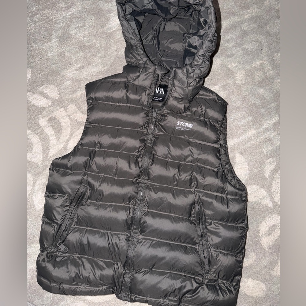 Boys Zara Black Puffer Vest with Hood